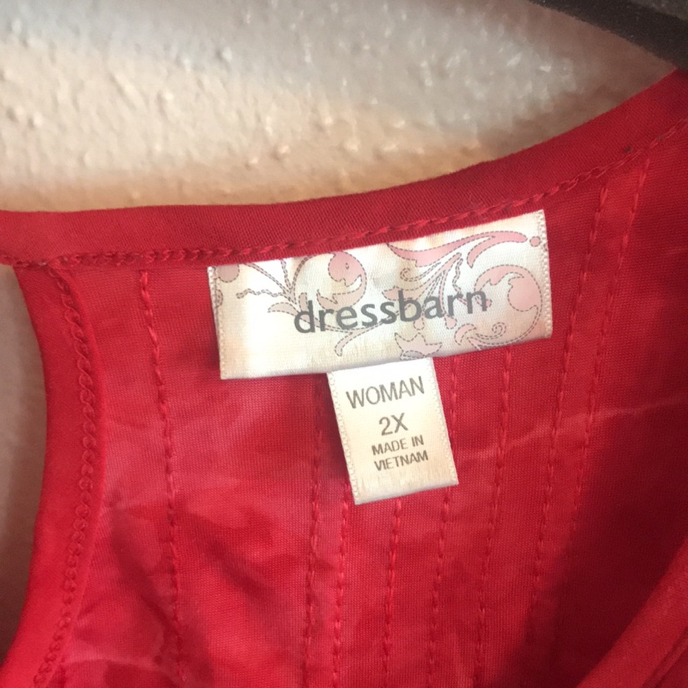 49) DRESS BARN beautifully styled Tank w sequins. - Picture 3 of 7